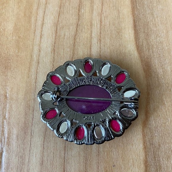 Purple & Pink Rhinestone Oval Shaped Cabachon Brooch 1950s Signed FAF - Picture 3 of 11